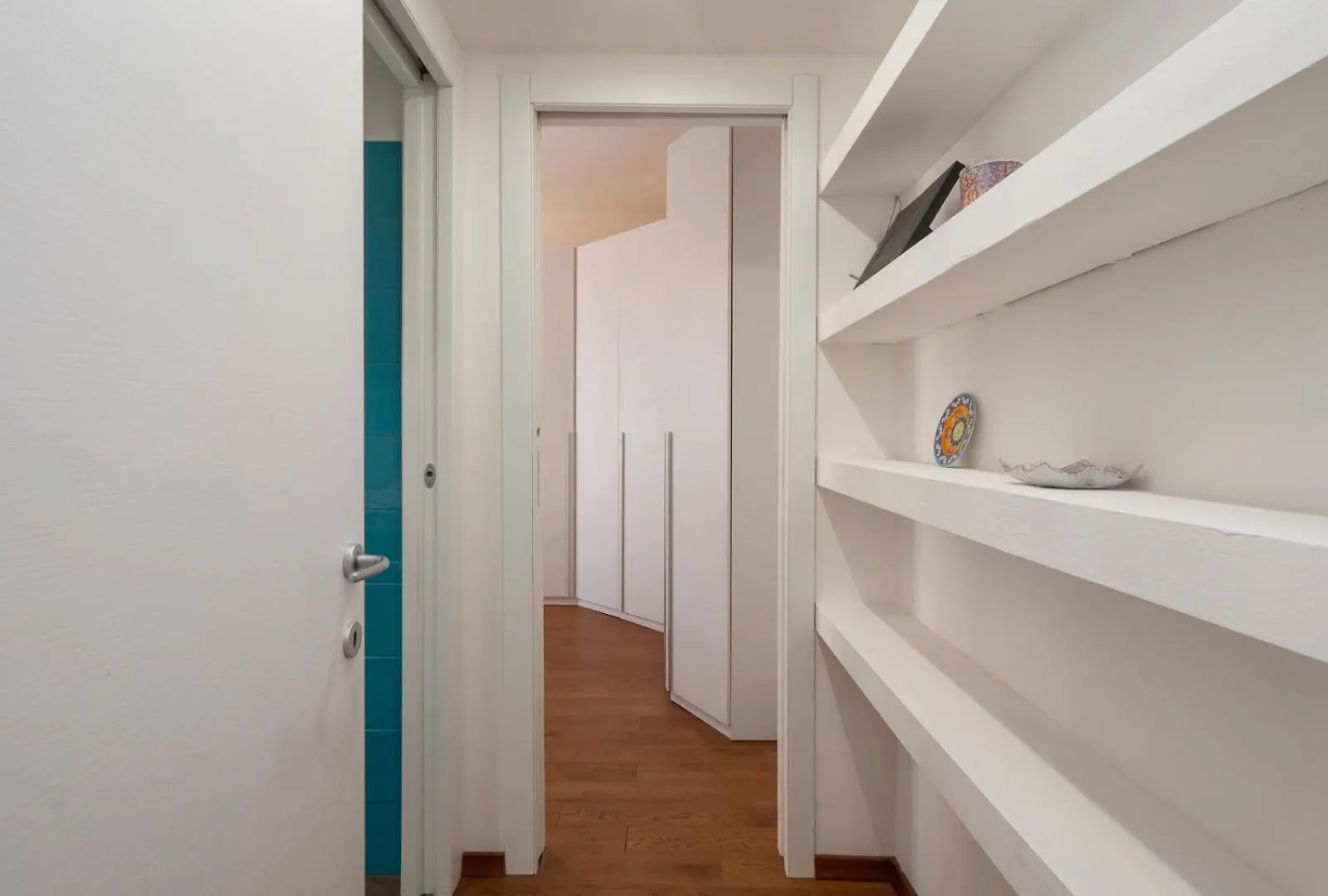 I Host Apartment - Sebino 4 Milano Italia