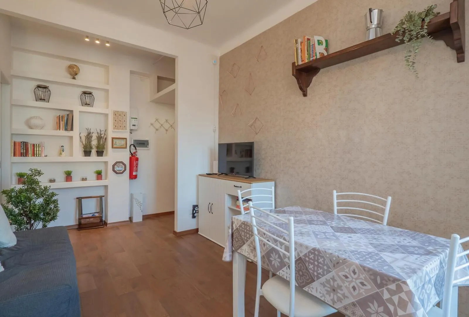 I Host Apartment - Sebino 4 Milano