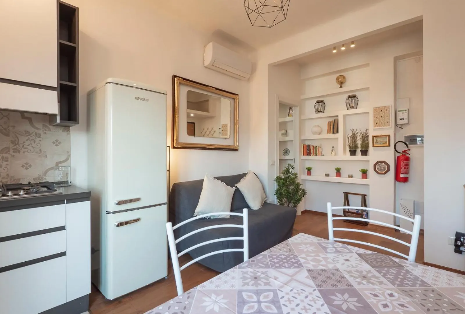 I Host Apartment - Sebino 4 Milano
