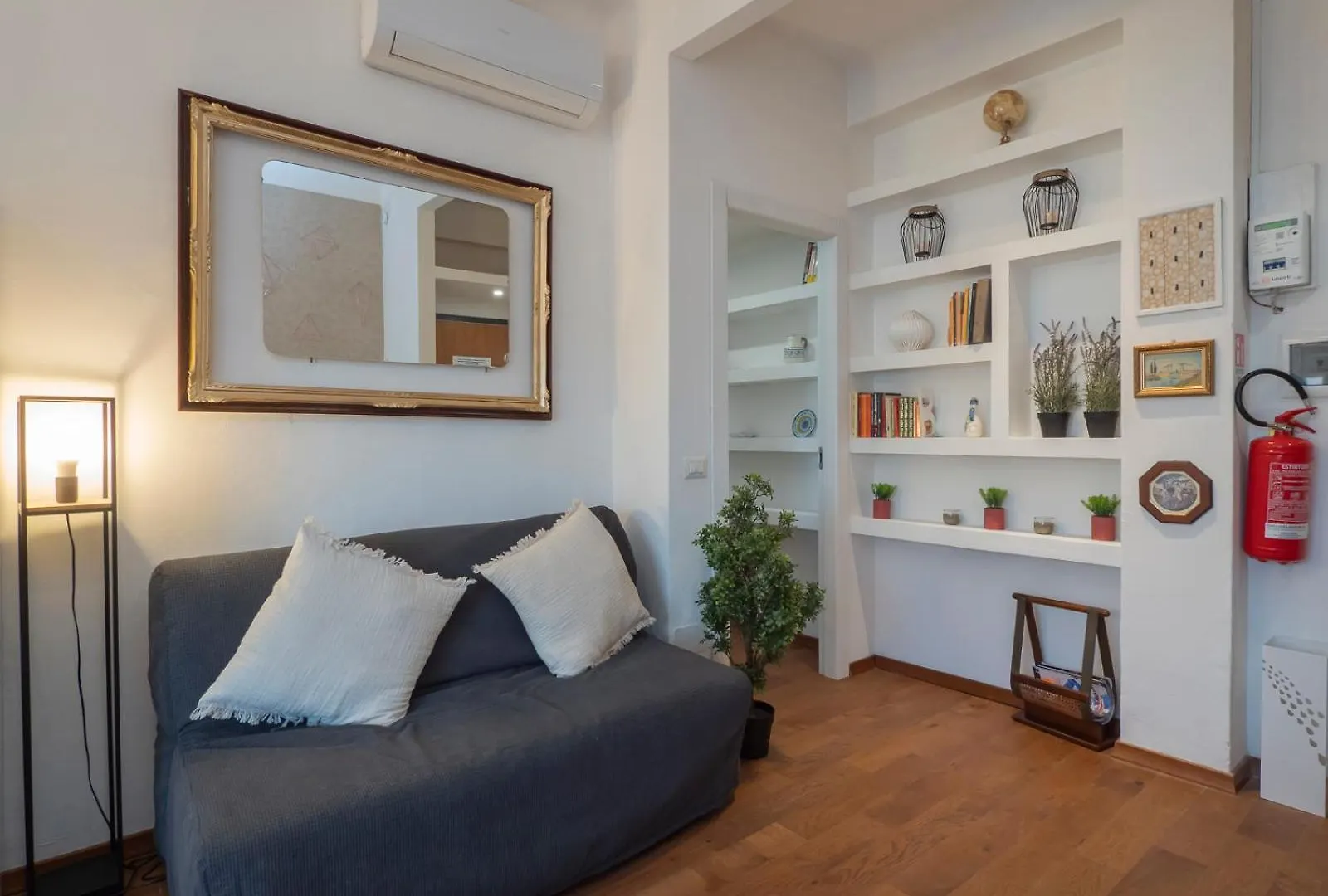 I Host Apartment - Sebino 4 Milán 0*,